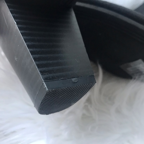 ⭐️⭐️2XHP⭐️⭐️NWOT Stacked Suede Bootie - Picture 4 of 7